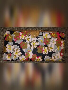 Fossil Floral Zip Wallet in Black, Pink, Olive, Gray & Yellow